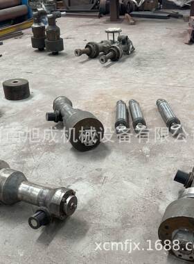 供应雷蒙磨粉机各种配件锰钢磨辊磨环梅花架铲刀耐用粉碎