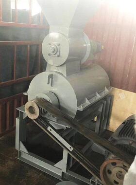 白砂糖渣156筛粉碎机无料底湿物料粉碎机自动拨料化粘性物工粉碎