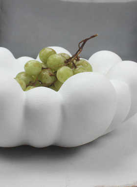 简约花瓣水果盘艺术现代法式家居首饰收纳托盘奶油装饰品摆件