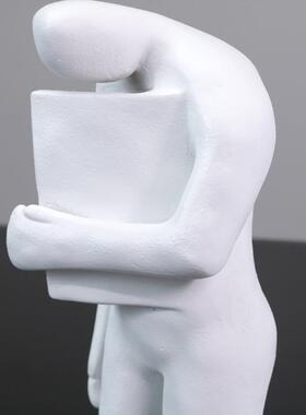 现代简约白色树脂开心人像人物摆件样板房书房客厅餐厅软装饰品