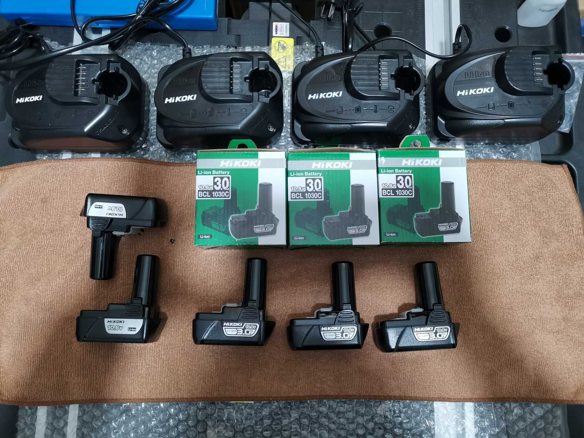 65264円 【大注目】 2022Model サンドベージュ本体 4.0Ah電池2台 充電器1台 ラバーマット Hikoki 36V 18V コードレス冷温庫セット品 UL18DC ボディー 65264円 【大注目】 2022Model サンドベージュ本体 4.0Ah電池2台 充電器1台 ラバーマット Hikoki 36V 18V コードレス冷温庫セット品 UL18DC ボディー
