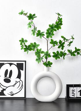 ins风彷真绿色植物吊钟马醉木陶瓷花瓶摆件软装高级感客厅家居装