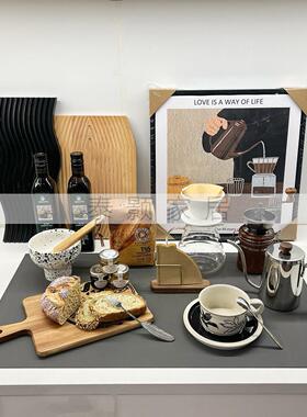 中古简约奶油风样板房厨房早餐仿真面包手冲咖啡主题摆件组合饰品