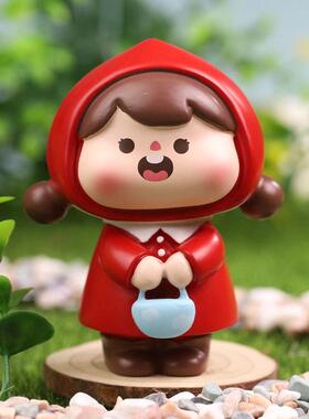 可爱治愈系卡通蘑菇女孩生情侣送礼物办公室车载房间桌面树脂摆饰