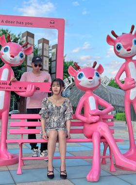梅花鹿雕塑大型摆件商场奶茶店铺门口美陈圣诞麋鹿落地装饰吸引人