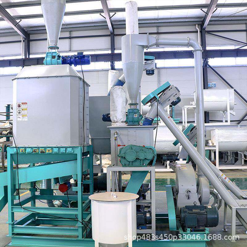 Bean stalk corn feed machine chicken, duck and goose household cattle, sheep and chicken feed machine