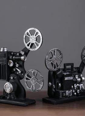 客厅摆件轻奢高级感2025新款复古电影放映机模型树脂照相机拍摄道