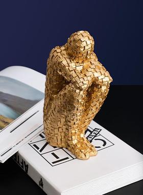 餐边柜装饰品摆件轻奢简约书房人物摆件样板房客厅办公室电视柜创