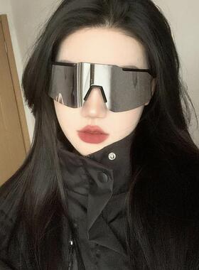 一片式太阳眼镜女大框骑行滑雪护目镜防风登山眼镜抗UV太阳眼镜男