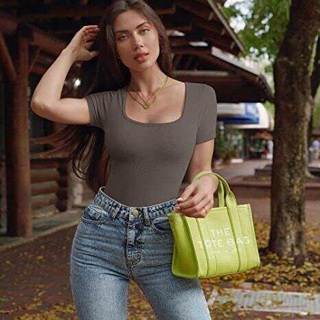 Women Seamless Fitted Bodysuit Square Neck Hourglass Shape - 图0