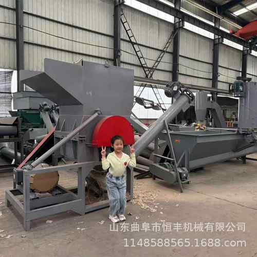 大蓝桶工业废料破碎机600型塑料粉碎机 PE瓶水电管材塑料桶水果筐 - 图0