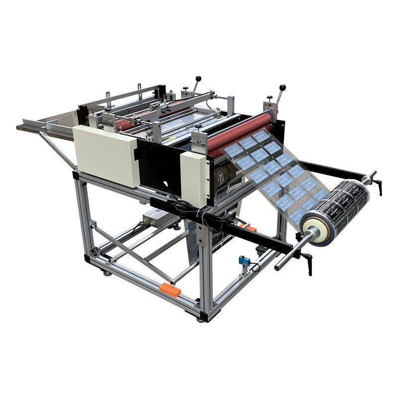 Non-woven electric eye color tracking cloth cutting machine plastic sheet positioning computer cutting machine leather processing equipment intelligent color tracking