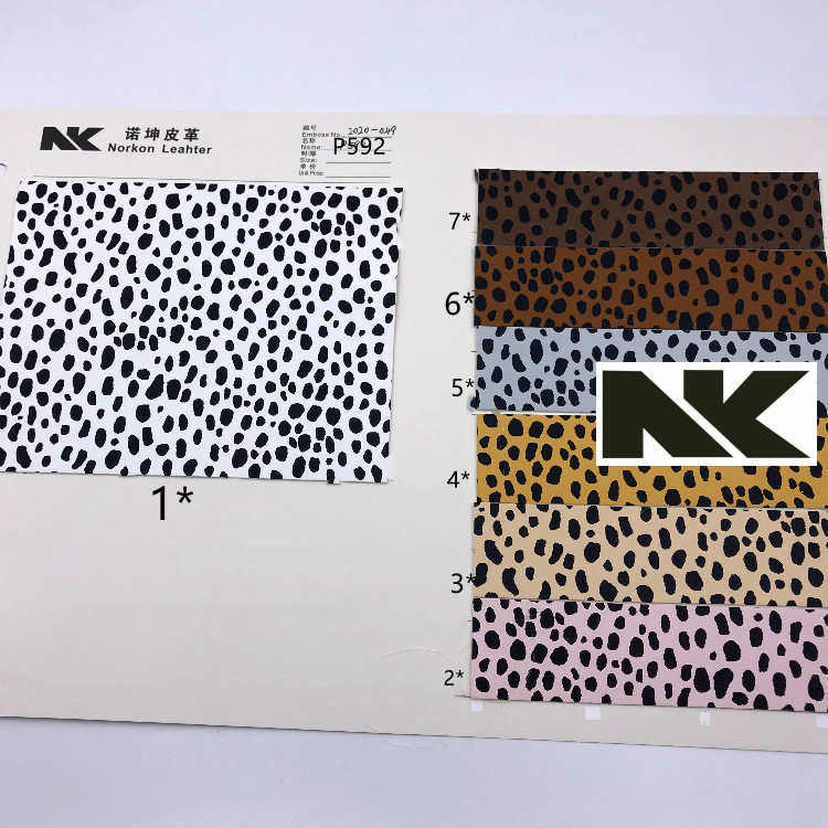 P592 新款 小黑斑点豹纹 PU 人造革.用于箱包手袋.皮带.鞋材,淘宝优惠券,粉丝福利购,淘宝优惠卷