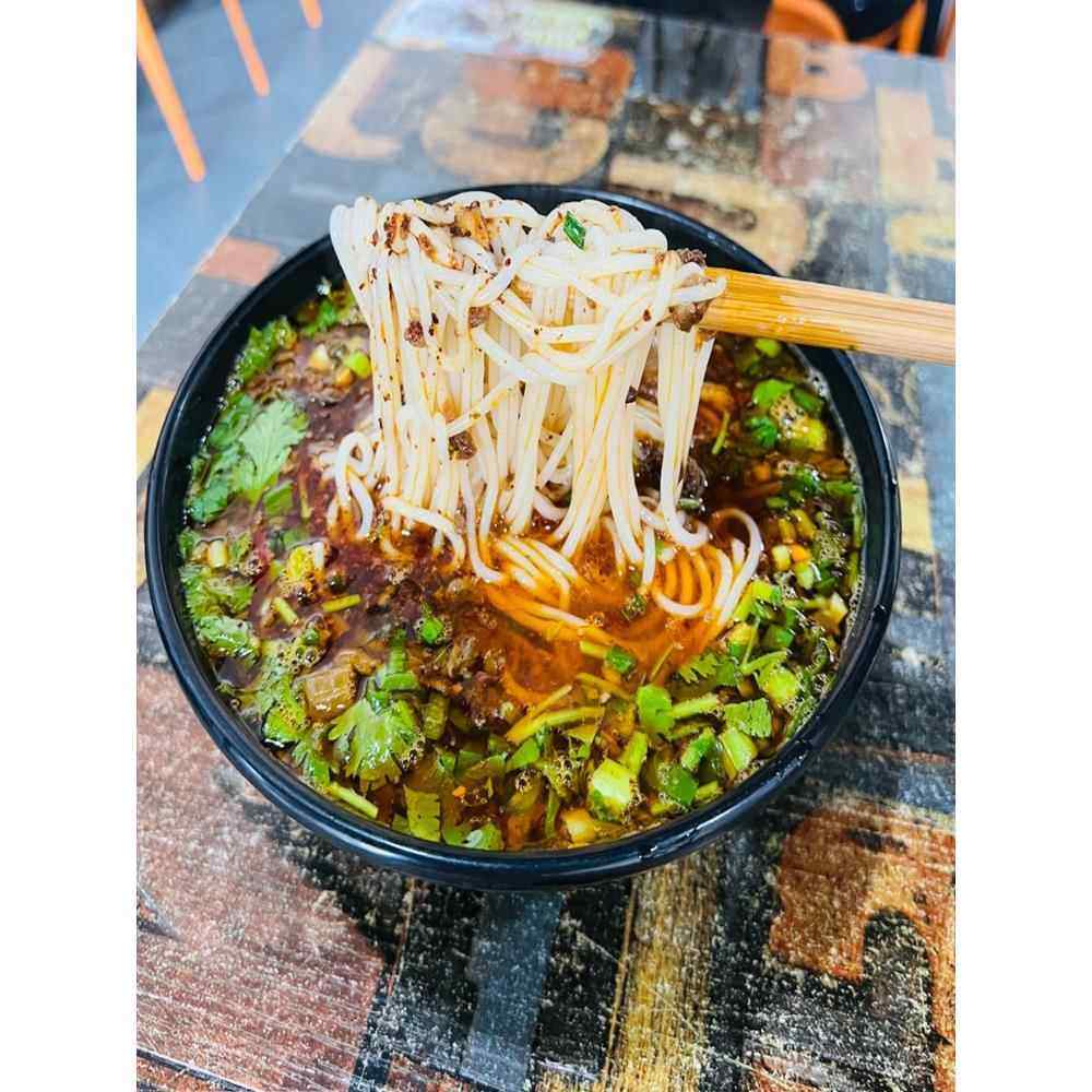 徐州米线三里香肉酱酱香鲜米线速食徐州特产美食夜宵零食顺丰包邮,淘宝优惠券,粉丝福利购,淘宝优惠卷