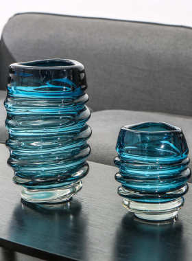 现代轻奢抽象透明玻璃花瓶家居摆件 软装样板间桌面工艺品插花器