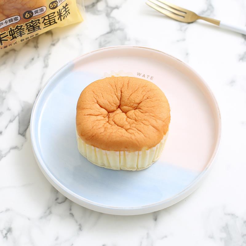 卡尔顿麦卢卡蜂蜜蛋糕鸡蛋糕儿童早餐代餐软面包网红休闲饱腹零食