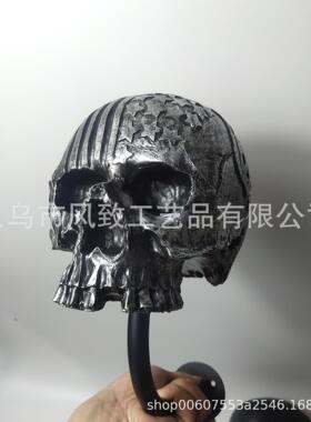 新款直销跨境新款 胡须摩托车头盔架骷髅头 壁挂墙面装饰树脂工艺
