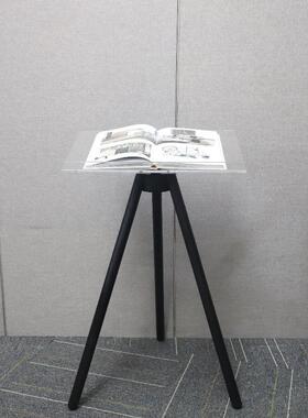 现代简约创意架杂志画册展示架落地三角书籍展示托架酒店软装饰品