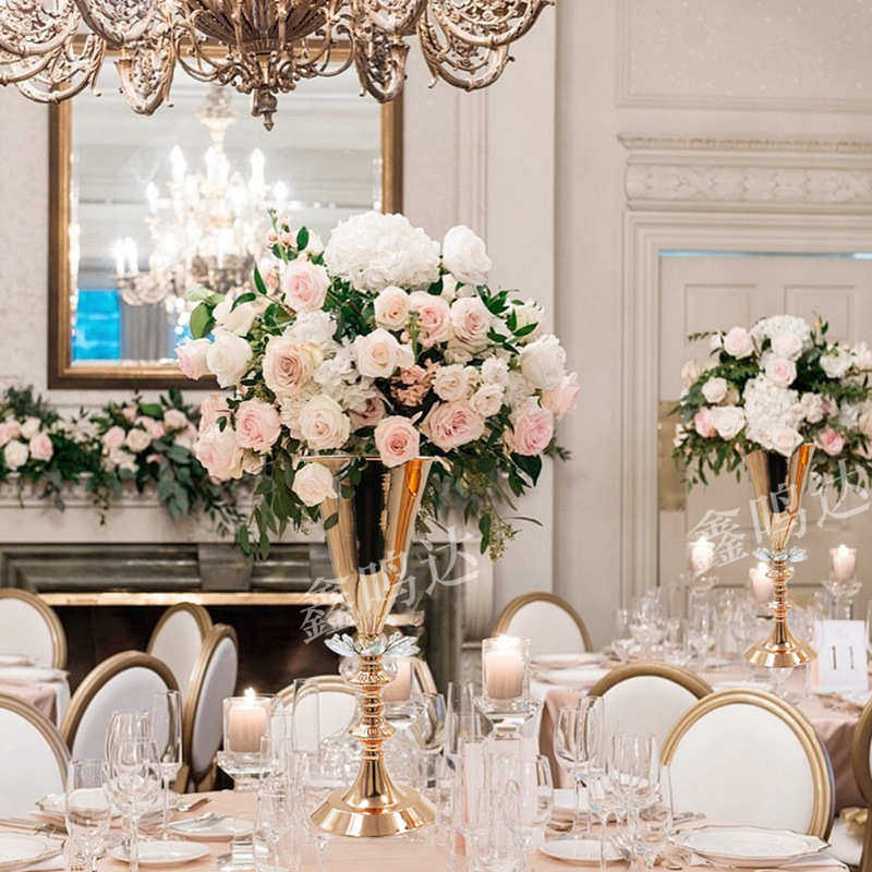 创意婚礼花器酒店民宿餐桌装饰客厅工艺花瓶摆件金色电镀喇叭花瓶,淘宝优惠券,粉丝福利购,淘宝优惠卷