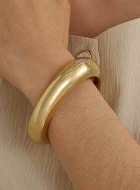 欧美跨境光面素圈圆环手镯 夸张经典时髦弹簧开口金属风手环