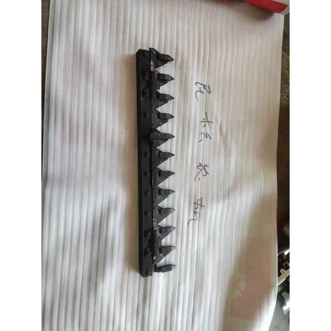 家户稻麦收割机配件大全割刀剪片护刃器上下割台农机配件,淘宝优惠券,粉丝福利购,淘宝优惠卷