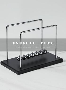 现代简约轻奢金属物理撞球平衡摆件卧室书房样板房售楼处桌面饰品