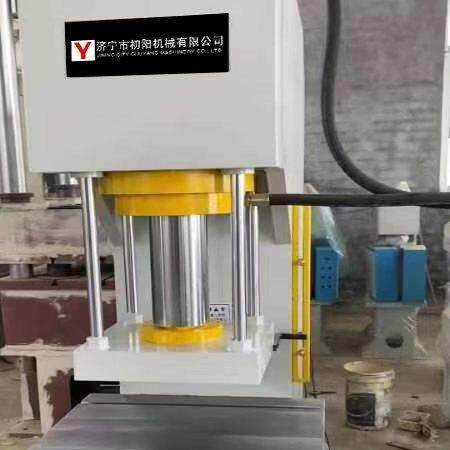 源头厂家小型校直压制成型液压机5吨以及各种吨位臂C型液压机 - 图1
