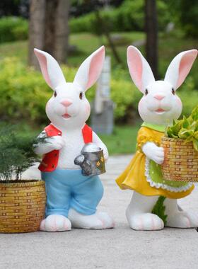 户外卡通兔子饰品模拟动物雕塑幼儿园森林装饰庭院创意树脂花盆饰
