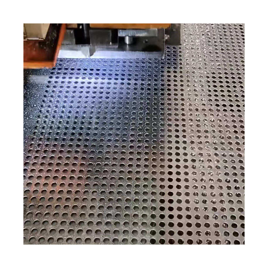 Punched stainless steel round hole plate orifice plate sieve plate punched mesh decorative plate wholesale metal hole porous plate hole galvanized spot
