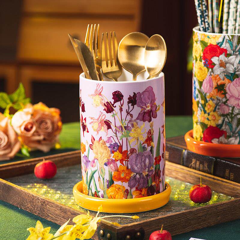 Creative high-grade flower bud ceramic chopstick barrel, light luxury household drain rack, chopstick cage, knife, fork, spoon, tableware storage box