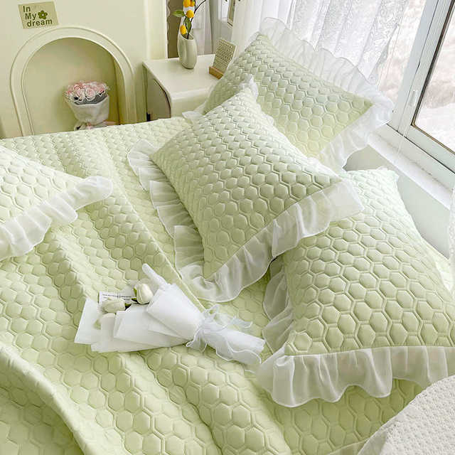 Summer ice silk latex mat three-piece set bed skirt 2023 new summer single double bed sheet air conditioning soft mat
