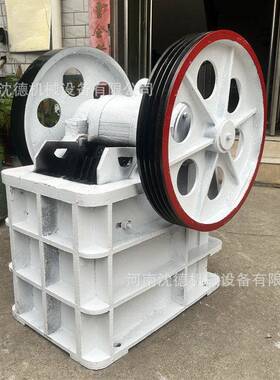 型颚破石220小*350型柴716油动鄂破机铁矿石颚式破机力厂价格实惠