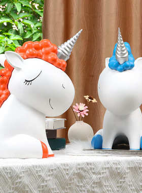 简约现代日用摆件客厅高档摆件欧式酒店前台家居饰品