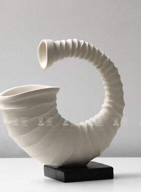现简约侘寂中古风海螺号角艺术摆件客厅书房展示柜家居软装饰品