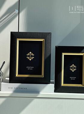 轻奢皮质相框摆台高级感样品房现代欧式绿色装饰品6寸7寸照片摆件