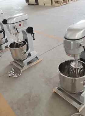厂家直供打蛋机商用 B30多功能打发机和面机 110V打蛋机搅拌机
