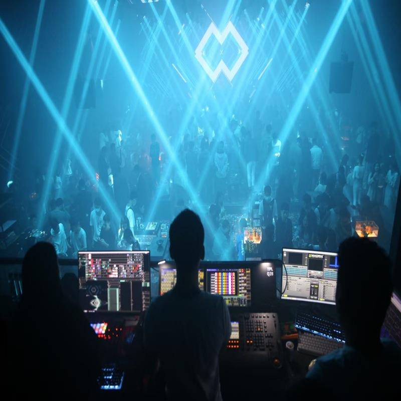 Shenzhen KTV audio set shake bar audio installation professional speakers music clear bar deep slow bar 681 speaker manufacturer