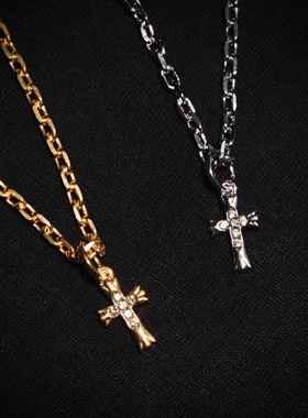 欧美金钛钢镶钻十字架小吊坠百搭短款项链简约情侣嘻哈锁骨链