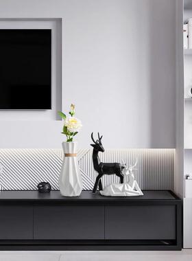 现代轻奢陶瓷麋鹿摆件创意家居客厅电视柜酒柜装饰品乔迁新居礼物