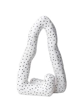 现代简约欧式极简黑白点三角形几何摆件样板房售楼处书房软装饰品