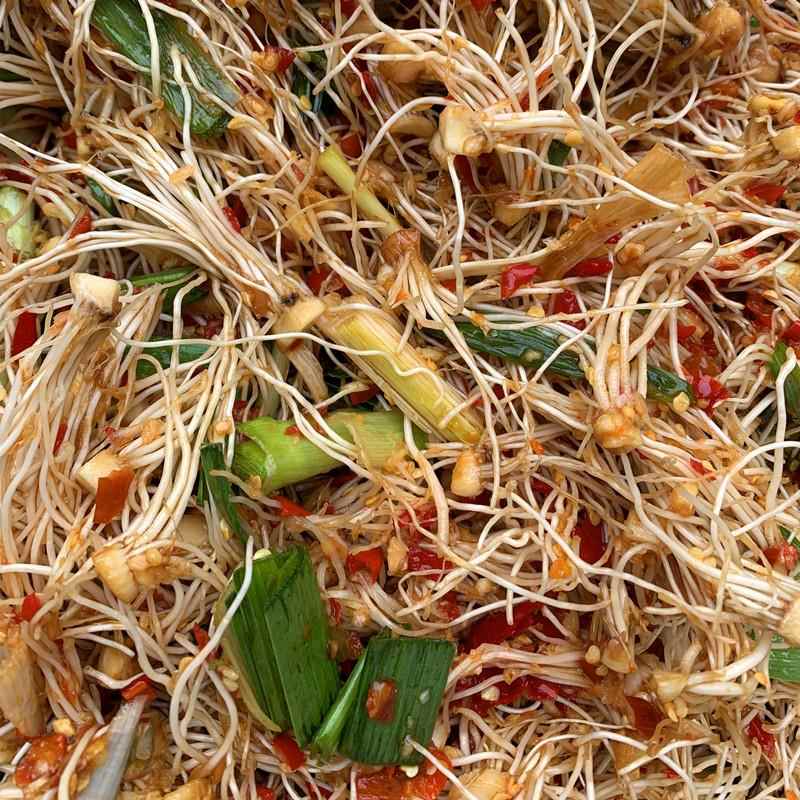 江西特产竹香飘飘小青坛农家大蒜须大蒜叶大蒜苗杆下饭菜开胃小菜