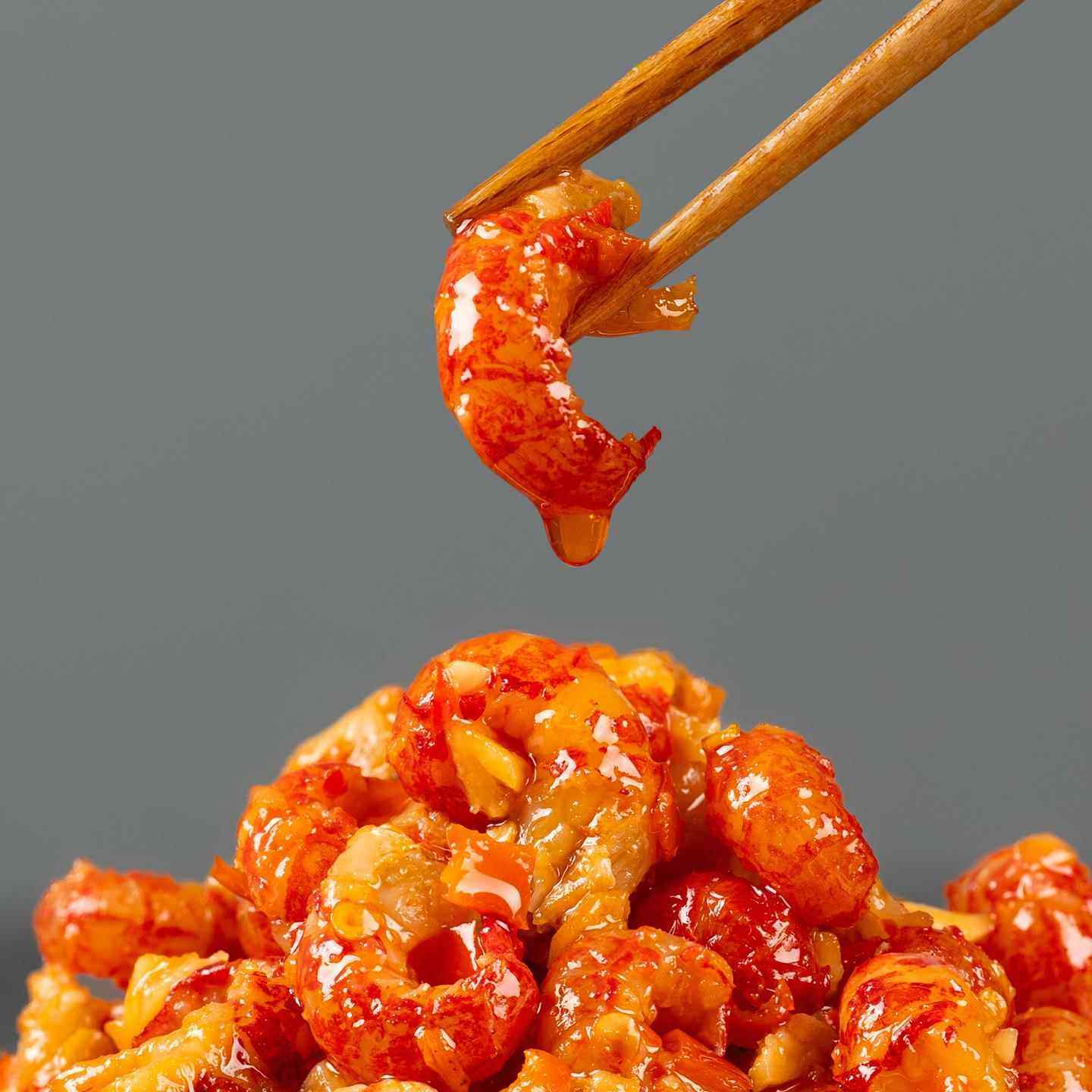 蒜蓉虾尾湖南特产小龙虾拌面酱虾肉拌饭香辣即食下饭菜瓶装辣椒酱,淘宝优惠券,粉丝福利购,淘宝优惠卷