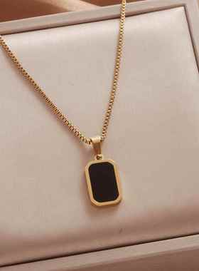 无所畏惧热依扎罗英子同款百搭锁骨链毛衣链配饰黑色方块项链颈链