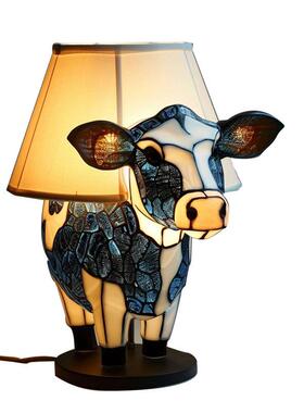 跨境奶牛台灯摆件动物灯装饰品设计家居庭院桌摆USB插头装饰品