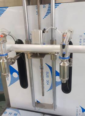 双头称重灌装机洗衣液叶面肥液体肥料灌装机润滑油车用尿素灌装机
