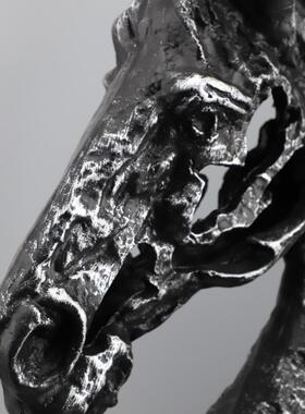 饰北欧创意象镂空金属铸铁马头雕塑摆件厅酒店电视1148柜客家抽居