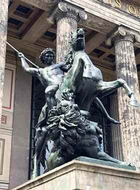 大型骑铸青铜金属马雕塑定制西方玻璃钢人物塑像希腊别墅欧式景观