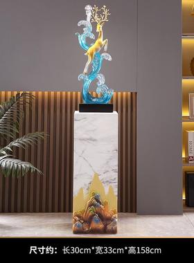 高档木锐厅玄关酒柜客电柜摆件一竖高视鹿创意风生水起路高升开业