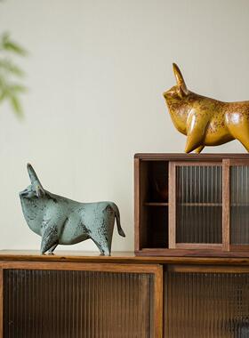 景德镇生肖陶瓷牛摆件牛转干 干坤高端艺术雕塑礼品办公室玄关柜
