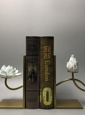 高档新式现代创陶瓷意荷花摆铜件样板房中客厅酒柜玄关电视柜软装